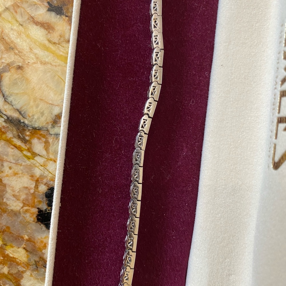 ZALES 14K white GOLD antique Tennis bracelet with 2 carat π₯ diamonds - Picture 8 of 11